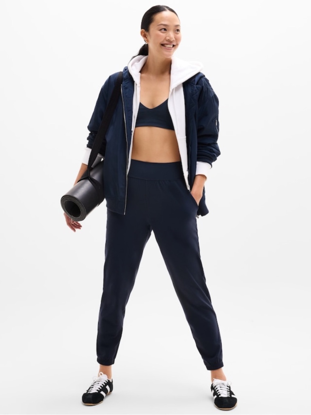 NWT- Athleta Salutation Jogger 2.0